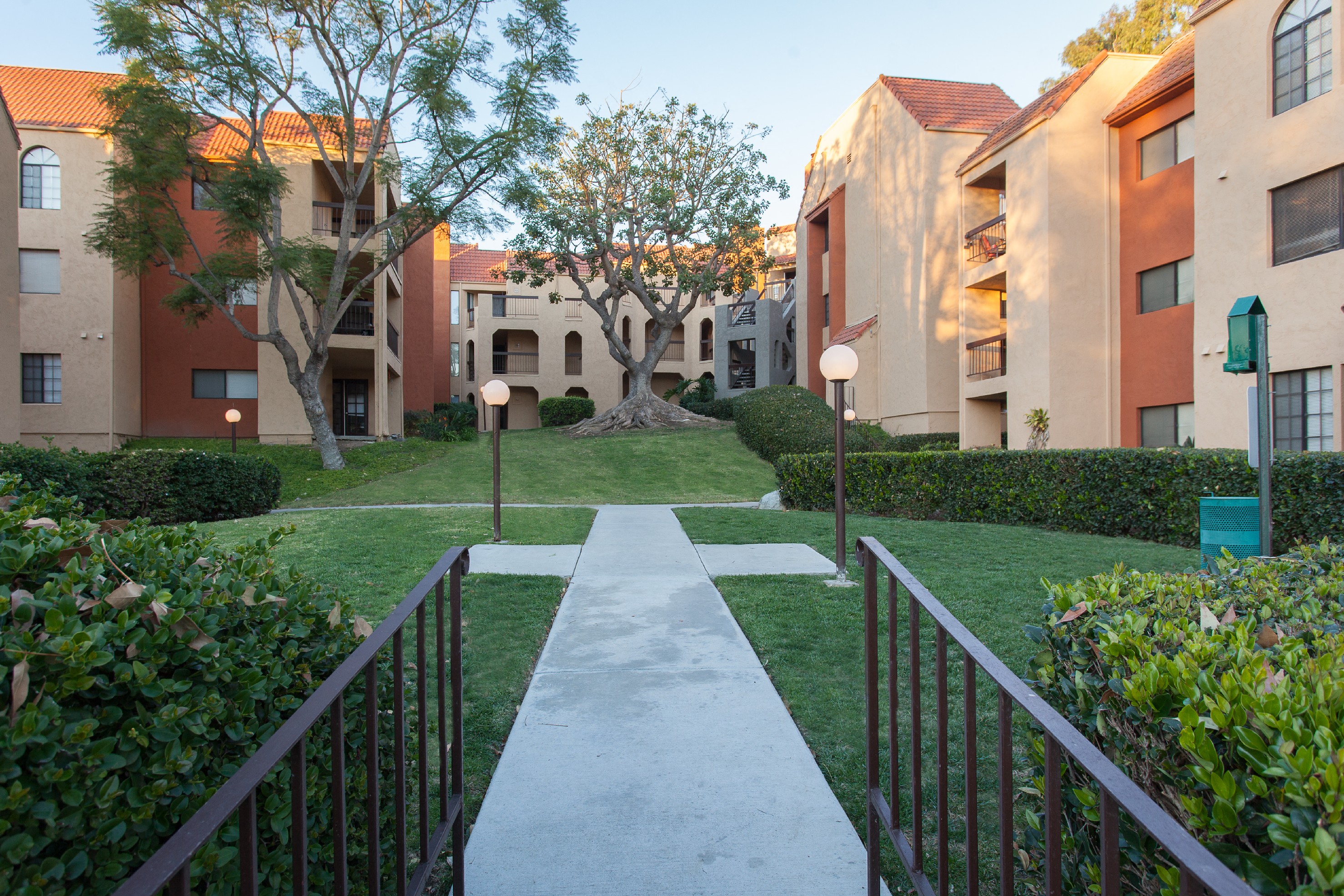 Canyon Villa Chula Vista, CA 91910 Apartment Gallery